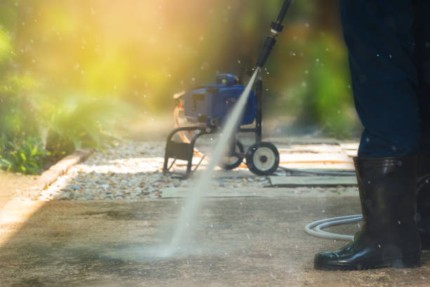 Playground Equipment Cleaning in Inverness Highlands North, FL